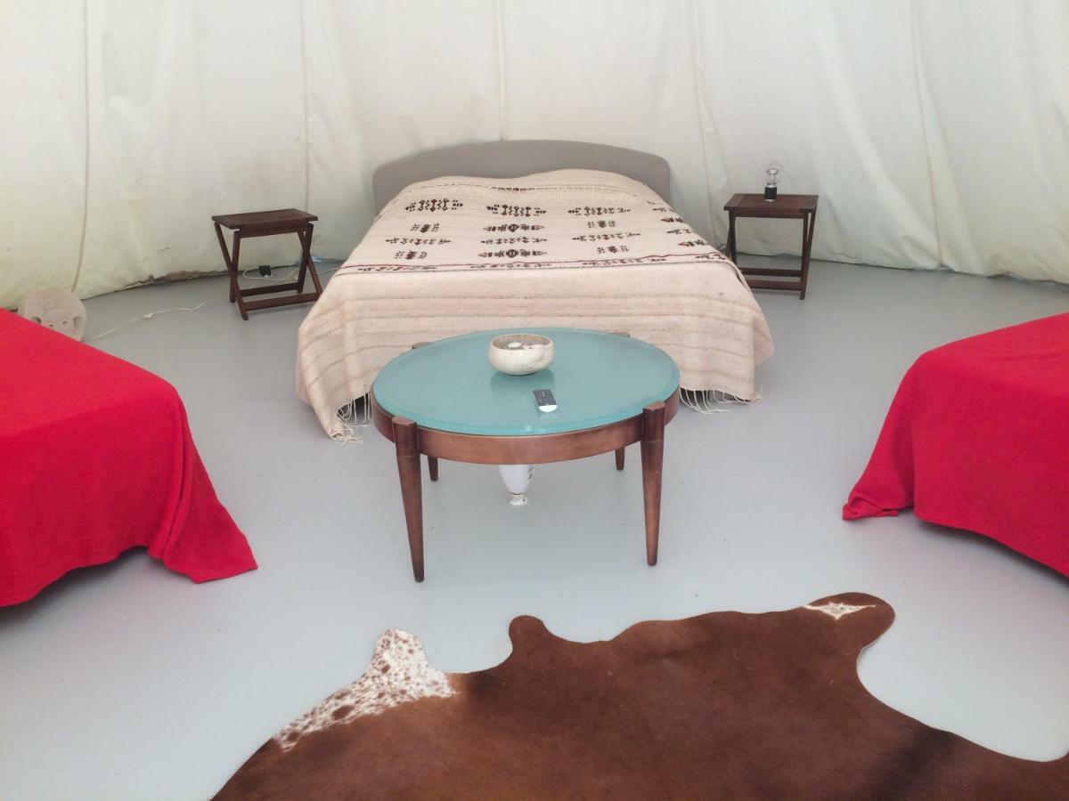 Hôtel TIPI au LOGIS DE L'ESPOIR à Jauldes Extérieur photo